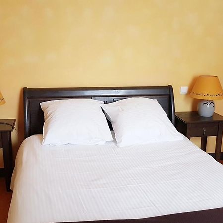 Hotel De La Presqu'Ile Крозон Екстериор снимка